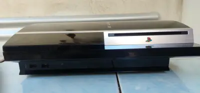 Consola PlayStation 3 Negra (sin probar) - miniatura 3