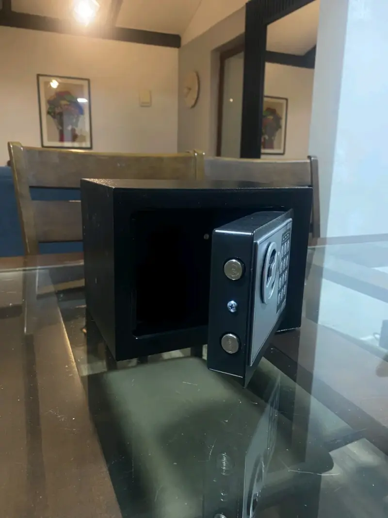 Caja fuerte de seguridad con teclado digital - 2