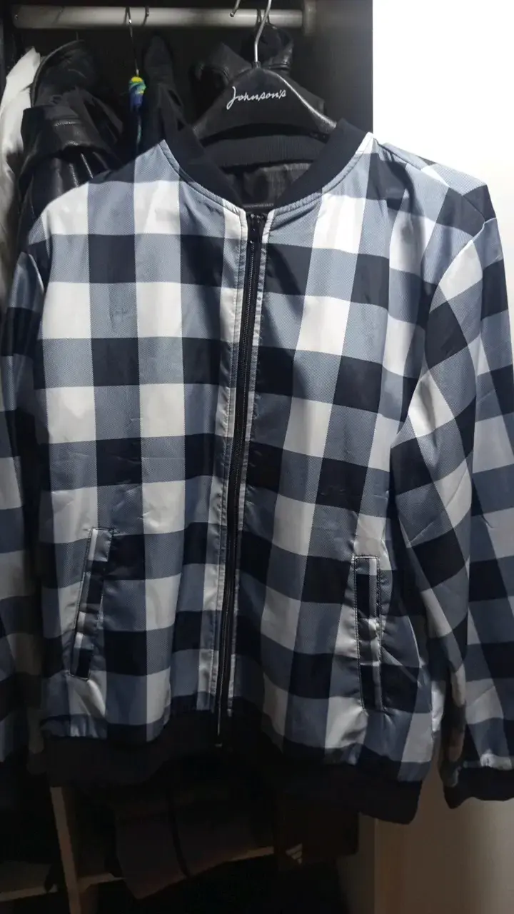 Chaqueta bomber a cuadros blanco y negro - 1