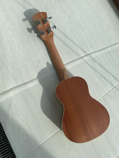 Ukulele soprano 21 Mercury - miniatura 4