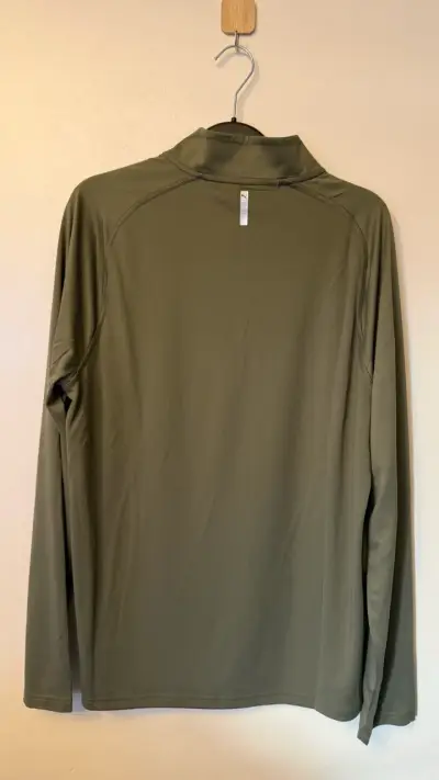 Polera deportiva verde oliva Puma para hombre - miniatura 2