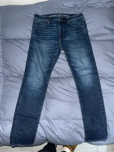 Jeans American Eagle azul oscuro para hombre - miniatura 1