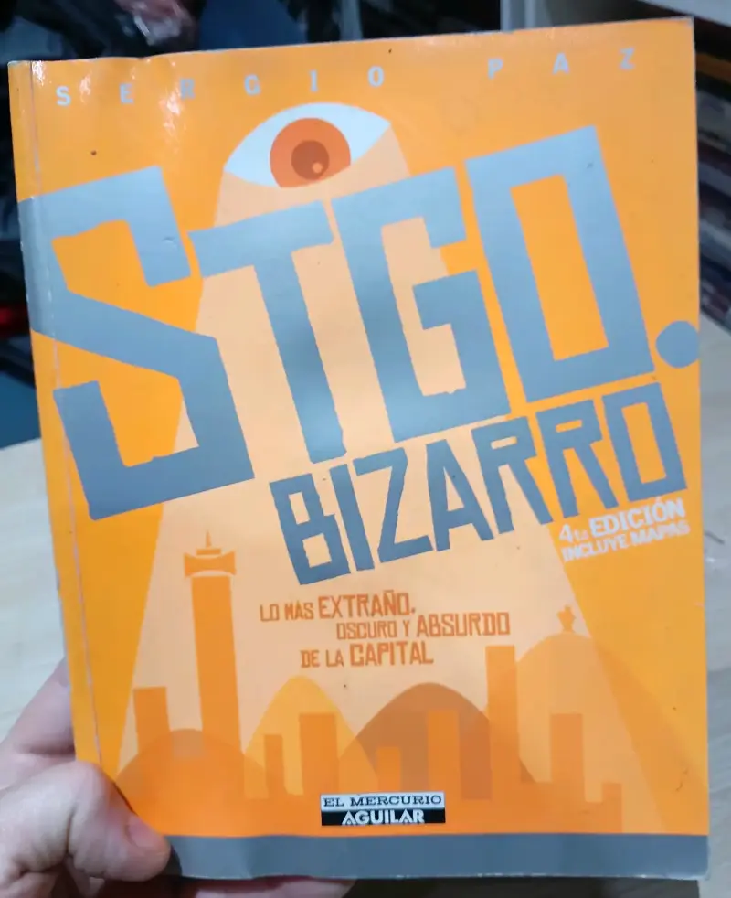 Libro 'Stgo. Bizarro' de Sergio Paz - 1