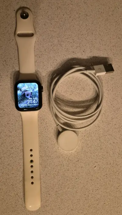 Apple Watch SE (1a Gen) de 40mm GPS + Cellular - miniatura 3