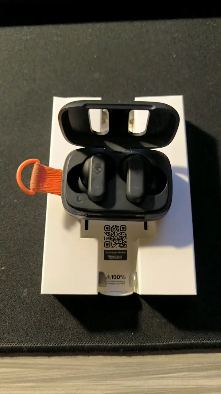 Audífonos Inalámbricos Skullcandy Dime 3 Negros - 4