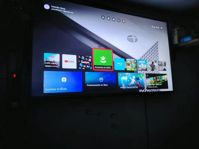 Lote de Juegos Xbox One y Control - 4