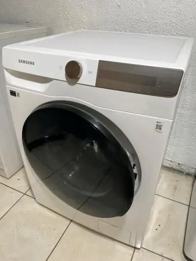 Lavadora Secadora Samsung 7kg Modelo WD12T704DBH - miniatura 1