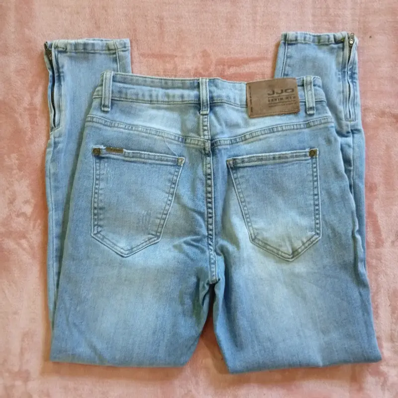 Tres jeans para HOMBRE 38-42 - 4