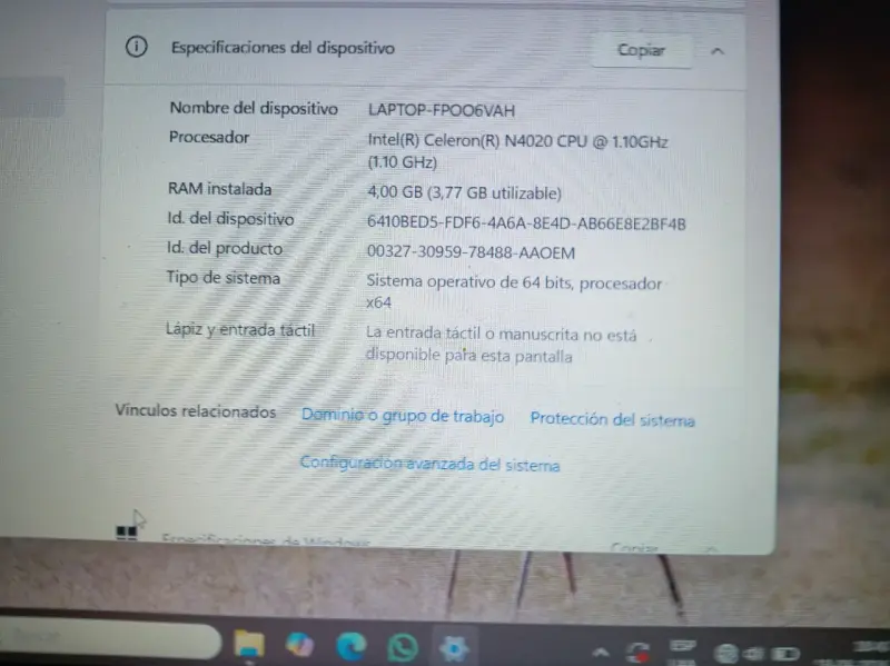 Laptop HP con Intel Celeron N4020 y 4GB RAM - 5