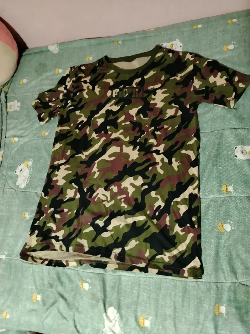 Polera camuflaje verde para hombre