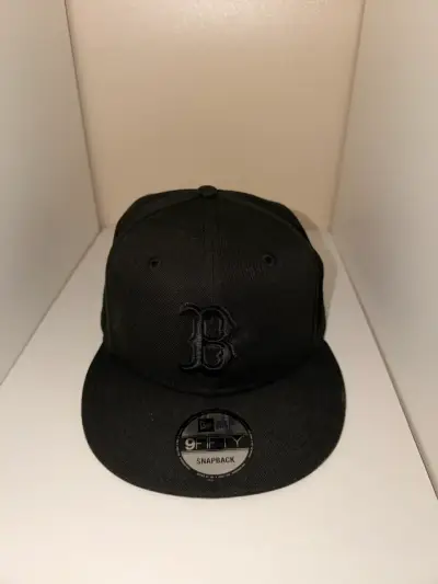 Gorra Snapback Negra New Era 9Fifty Boston - miniatura 1