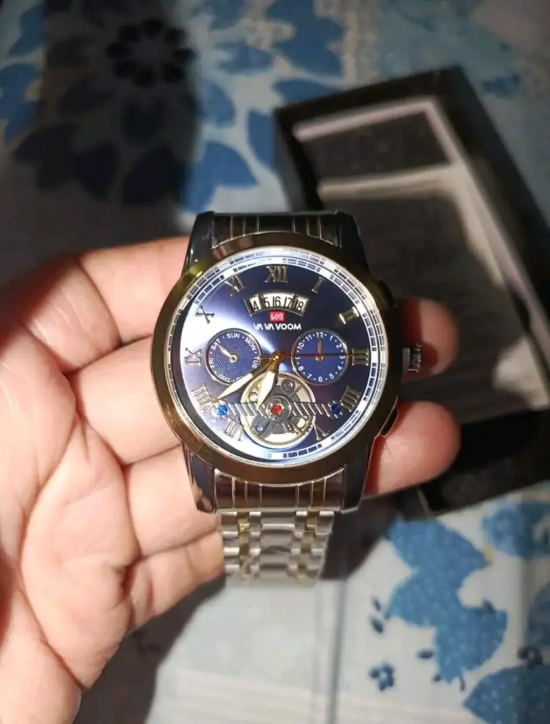 Reloj Va Va Voom de acero inoxidable con esfera azul - 2