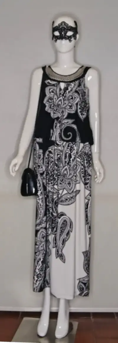 Línea Fiesta - Vestido B&W Paisley – Privilege T48 - miniatura 1