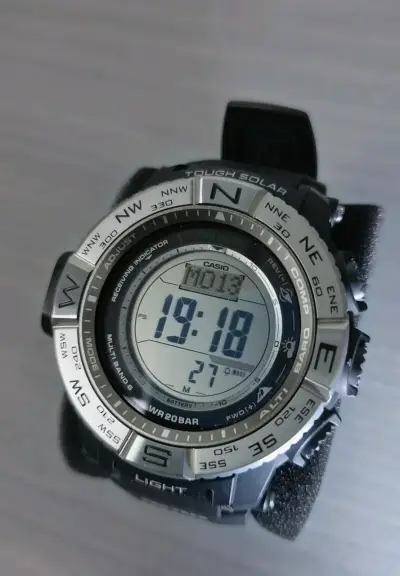 Reloj Casio Pro Trek Tough Solar Negro - miniatura 2