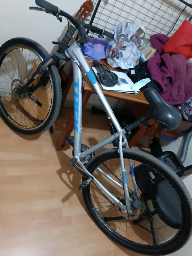 Bicicleta Trek de Montaña con Suspensión - 4