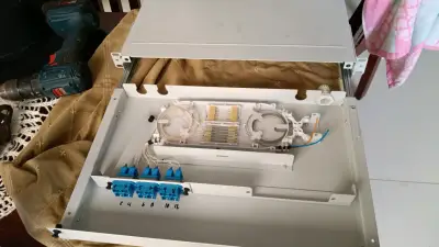 Caja de distribución de fibra óptica GTD - miniatura 1