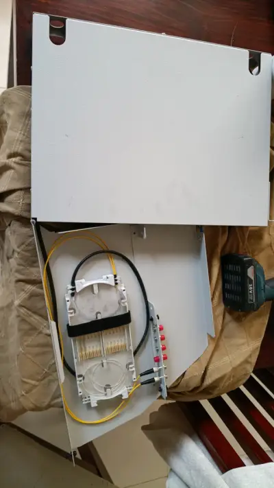 Caja de distribución de fibra óptica GTD - miniatura 2