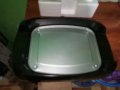 Parrilla eléctrica Recco con bandeja removible - miniatura 1