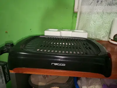 Parrilla eléctrica Recco con bandeja removible - miniatura 2