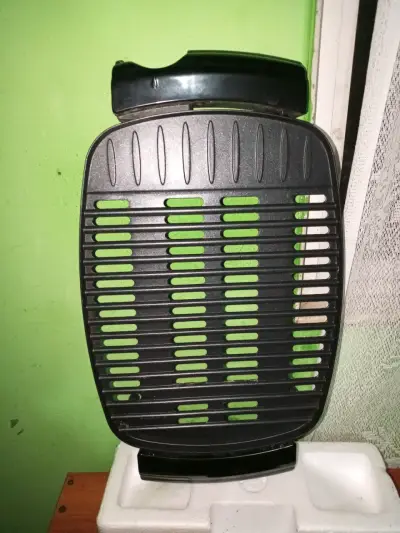 Parrilla eléctrica Recco con bandeja removible - miniatura 4