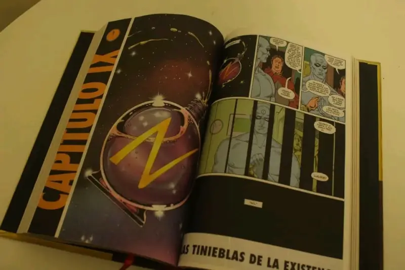Novela gráfica Watchmen de Alan Moore - 3