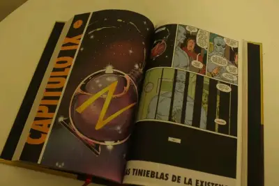 Novela gráfica Watchmen de Alan Moore - miniatura 3