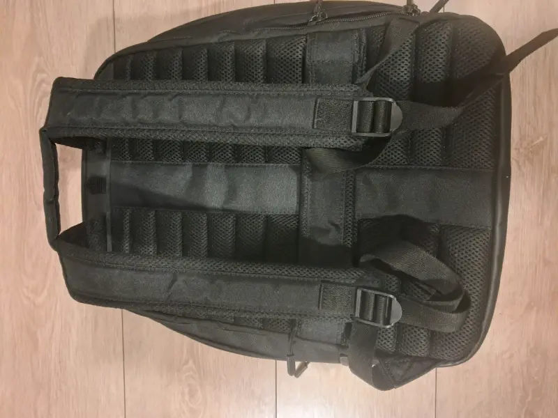 Mochila negra Samsonite para laptop - 3