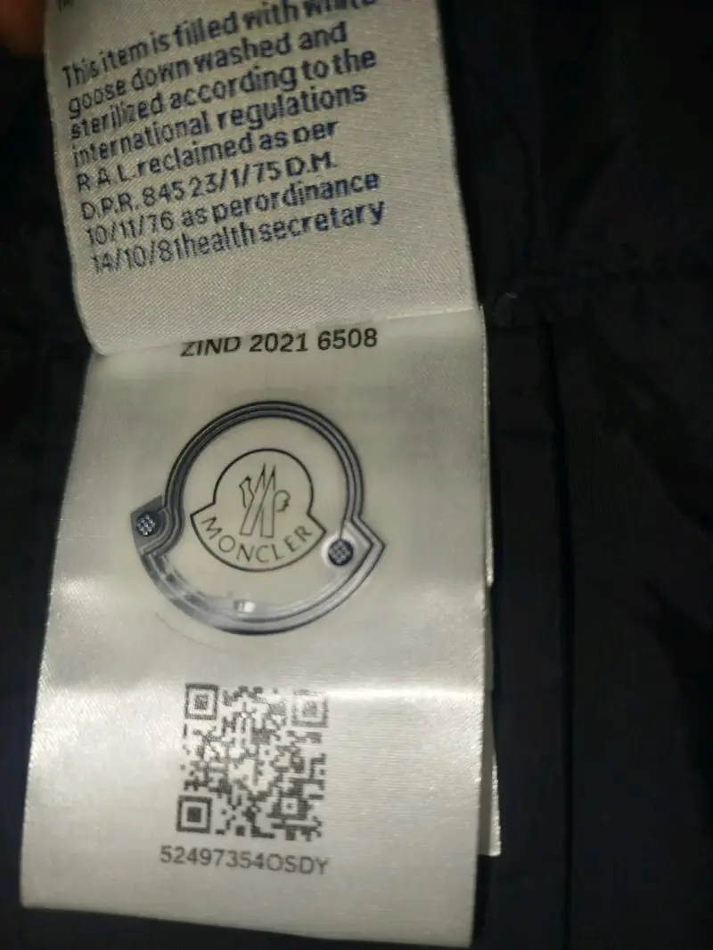 Chaqueta de plumas negra Moncler para hombre - 4