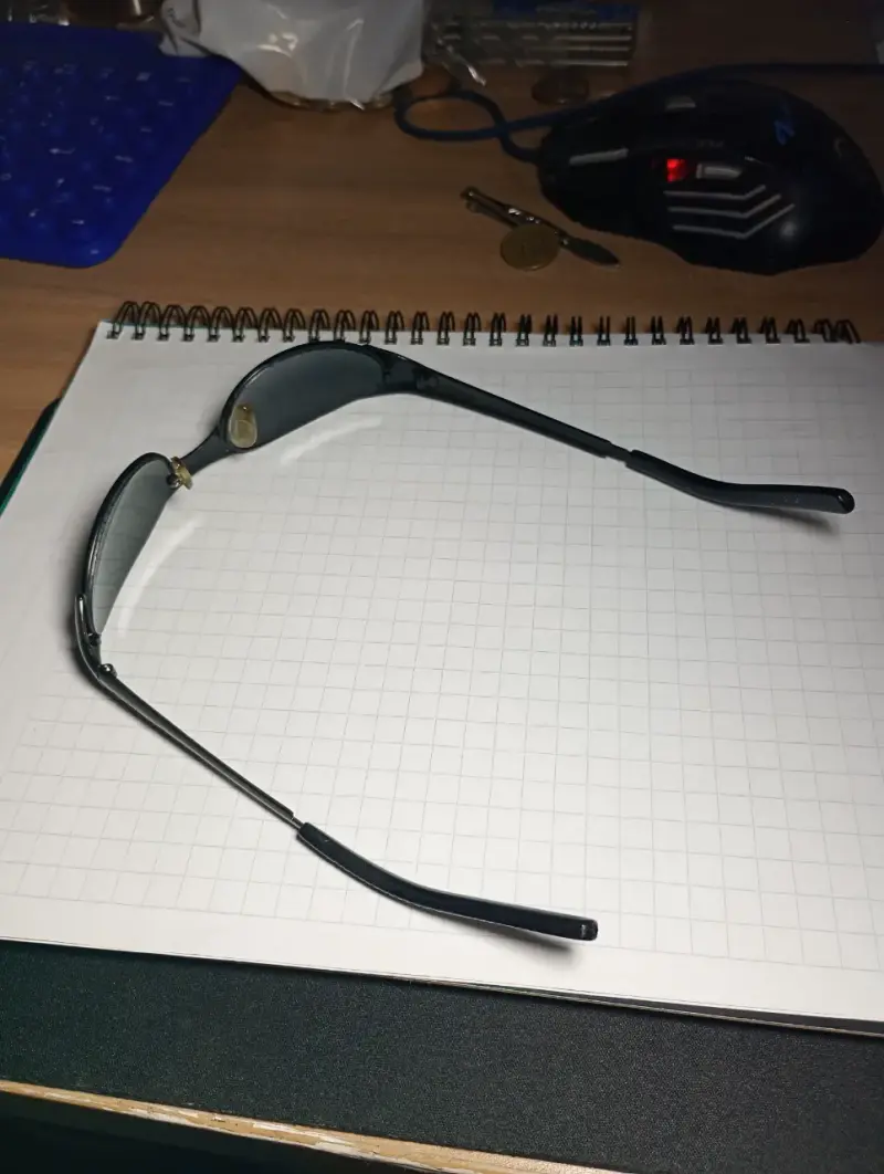 Gafas de Sol Oakley Vintage Hechas en USA - 2