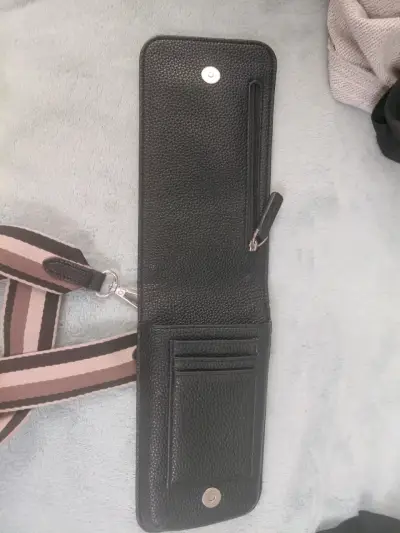 Bandolera de cuero negra Pollini con correa ajustable - miniatura 4