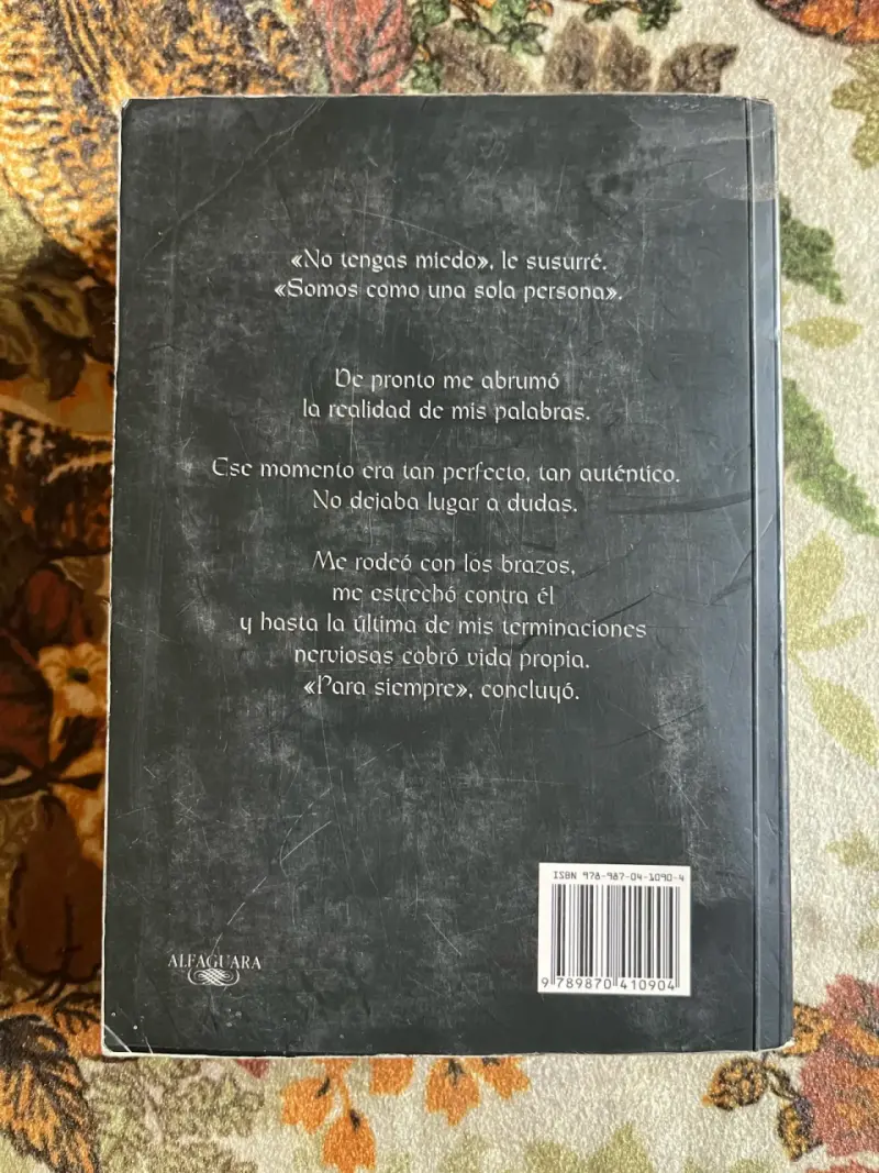 Libro Amanecer de Stephenie Meyer en buen estado - 3