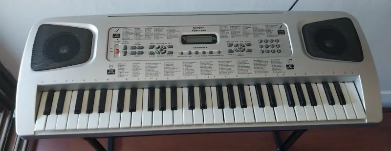 Teclado electrónico Scorpion XDA-110V con soporte - 2