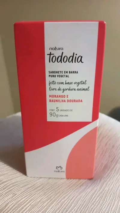 Jabón Natura Tododia Fresa y Vainilla Dorada - miniatura 3