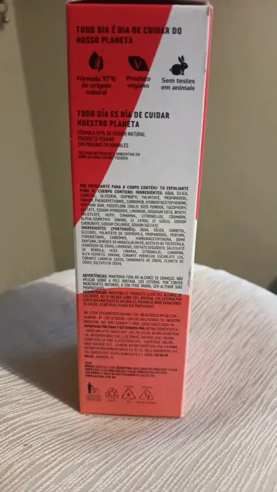 Exfoliante corporal Natura Tododia fresa y vanilla - miniatura 4