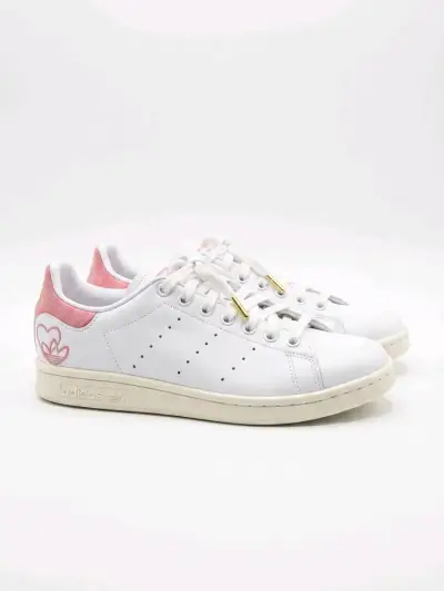 Zapatillas deportivas negras con detalles brillantes - miniatura 2