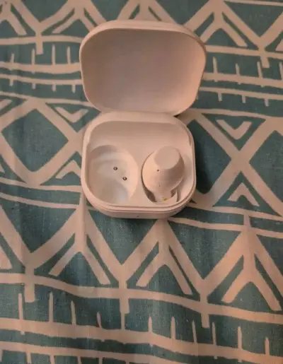 Caja Audífonos Samsung Buds Core Con Uno - miniatura 1