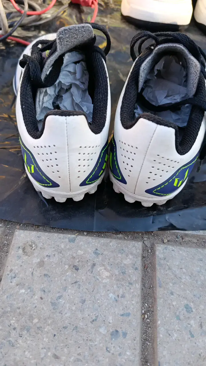 Zapatillas de fútbol Adidas F50 Messi - 2
