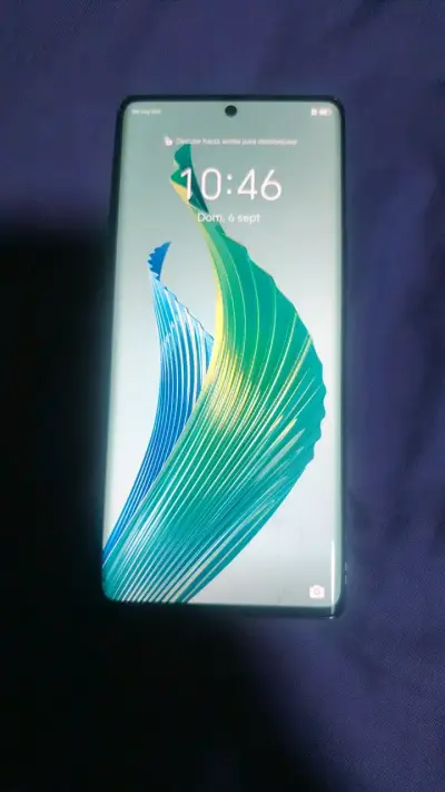 Smartphone Honor con pantalla grande y cámara avan - miniatura 1