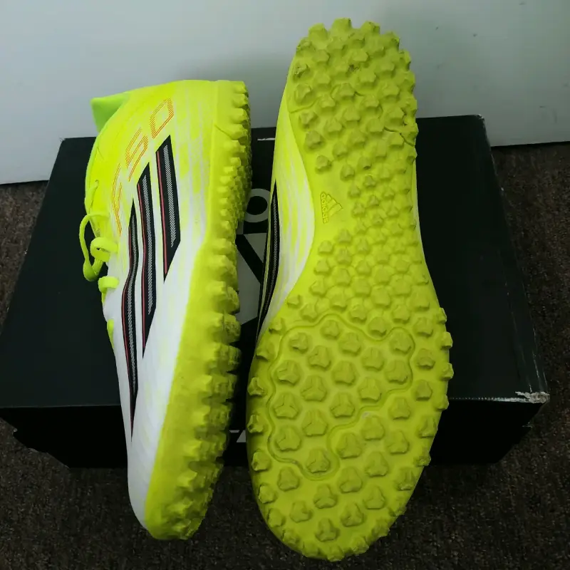 Zapatillas de fútbol Adidas F50 amarillas - 2