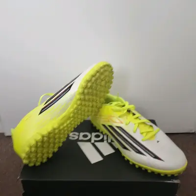 Zapatillas de fútbol Adidas F50 amarillas - miniatura 3