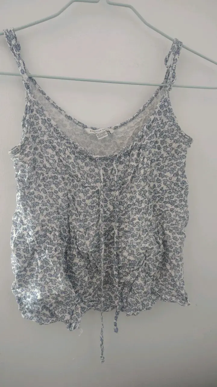 Blusa sin mangas American Eagle. Talla xs - 1