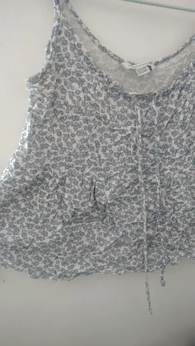 Blusa sin mangas American Eagle. Talla xs - miniatura 3