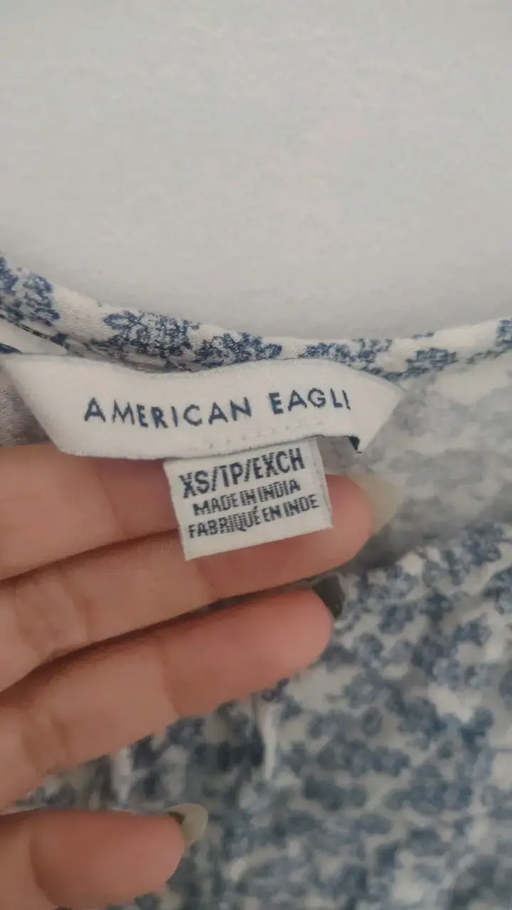 Blusa sin mangas American Eagle. Talla xs - 2