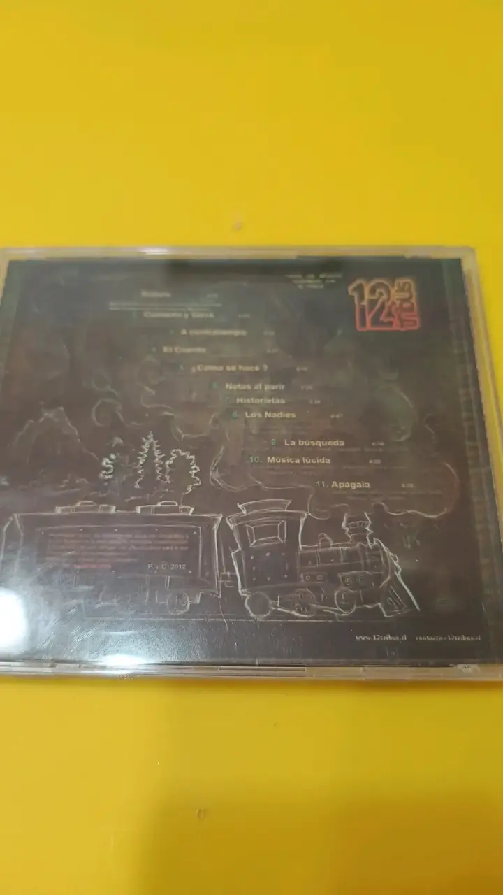 CD de música 12 Tribus con carátula artística - 2
