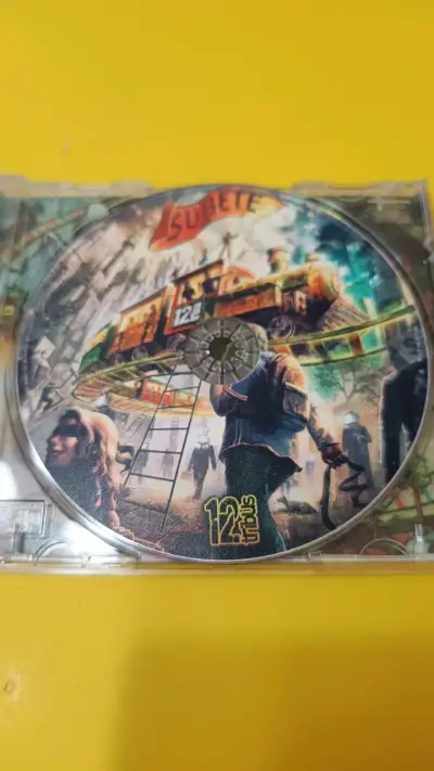CD de música 12 Tribus con carátula artística - miniatura 3
