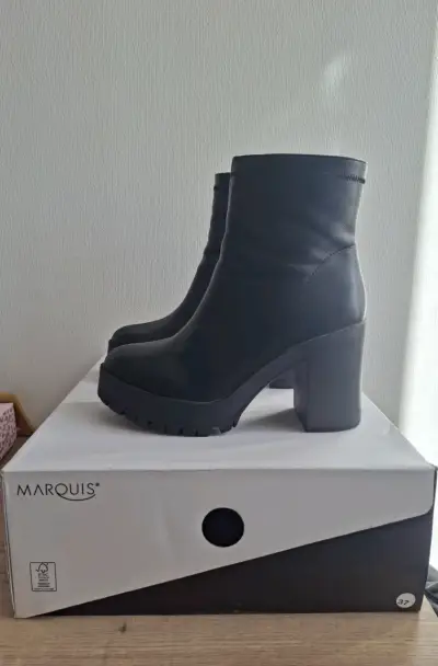 Botines cuero negro - miniatura 1