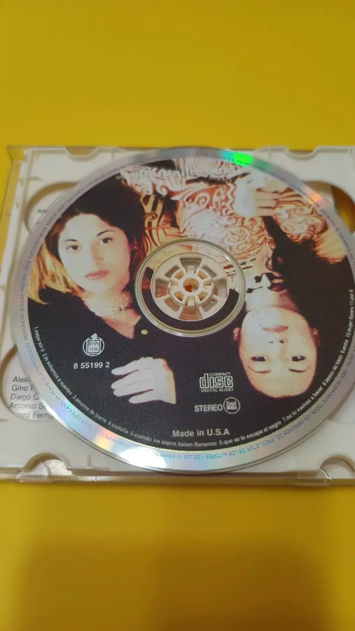 CD doble de Ella Baila Sola - 2