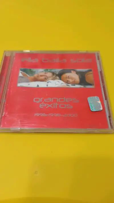 CD Ella Baila Sola Grandes Éxitos 1996-2000 - miniatura 1