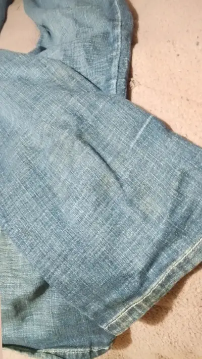 Jeans de mezclilla azul para hombre - miniatura 2