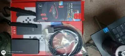 Consola Nintendo Switch OLED con Accesorio - miniatura 1